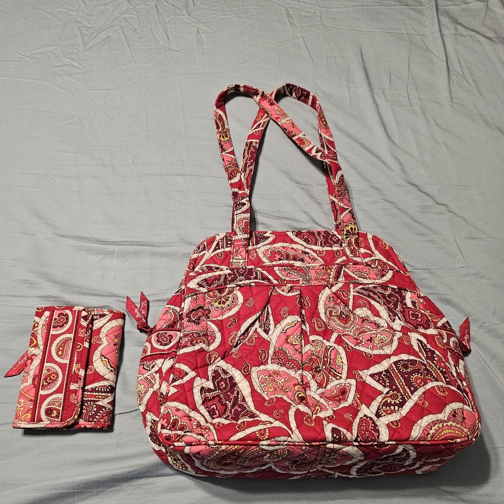 Vera Bradley EUC Rosy Posies Tote and Wallet Set